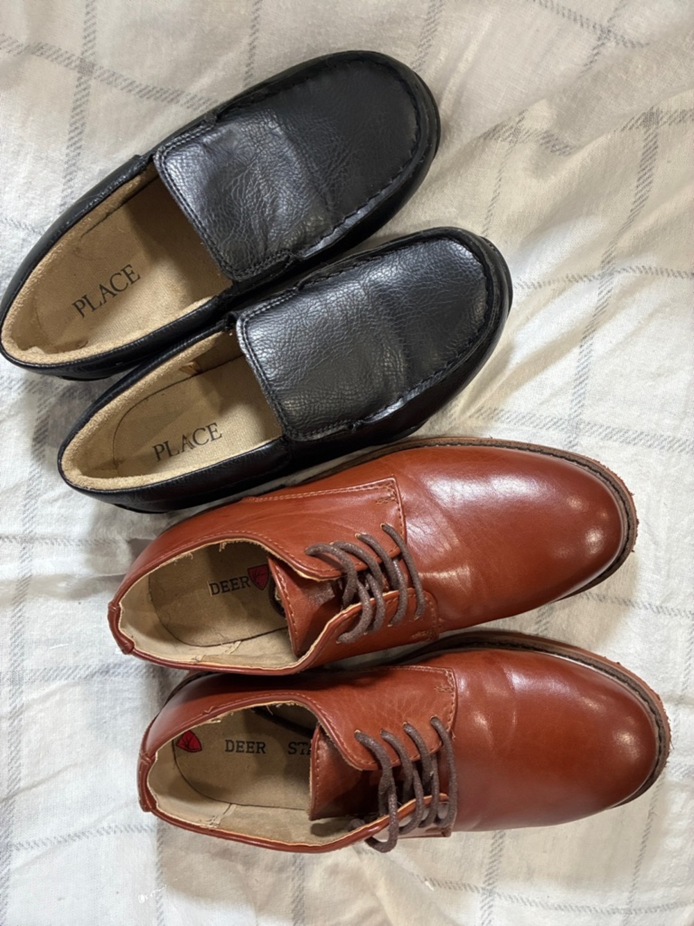 Deer Stags dress Shoes in Brown & children’s place dress shoes in black - Picture 4 of 4